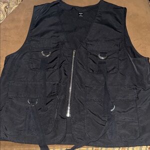 SHEIN Black V-Neck Top